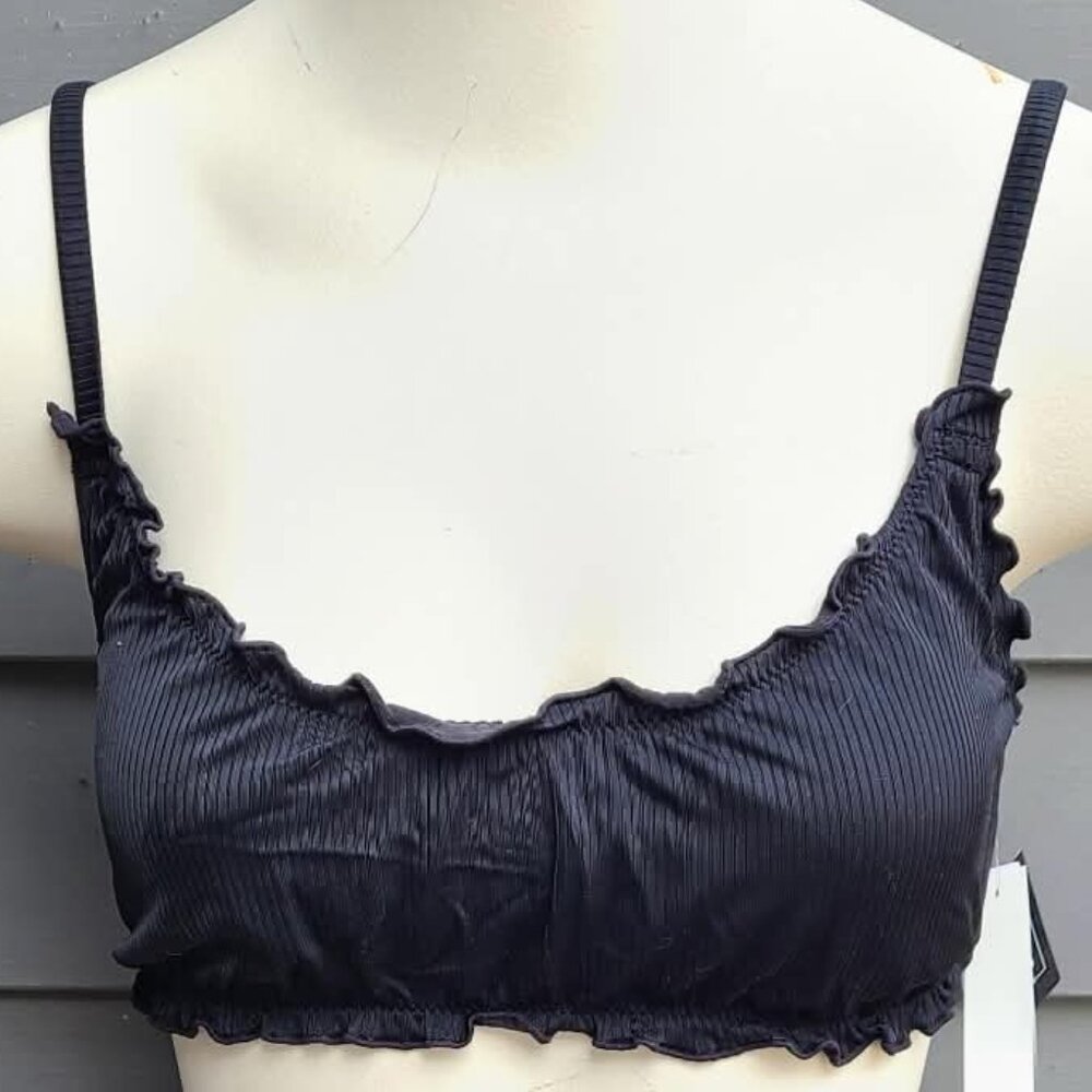 Salt & Cove Black Ribbed Ruffle Bikini Top size Medium NWT!
